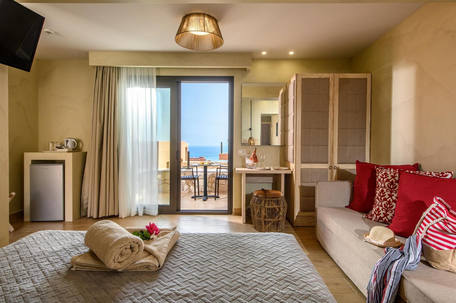 Esperides Resort Crete, The Authentic Experience Hersónissos Extérieur photo A room at the hotel